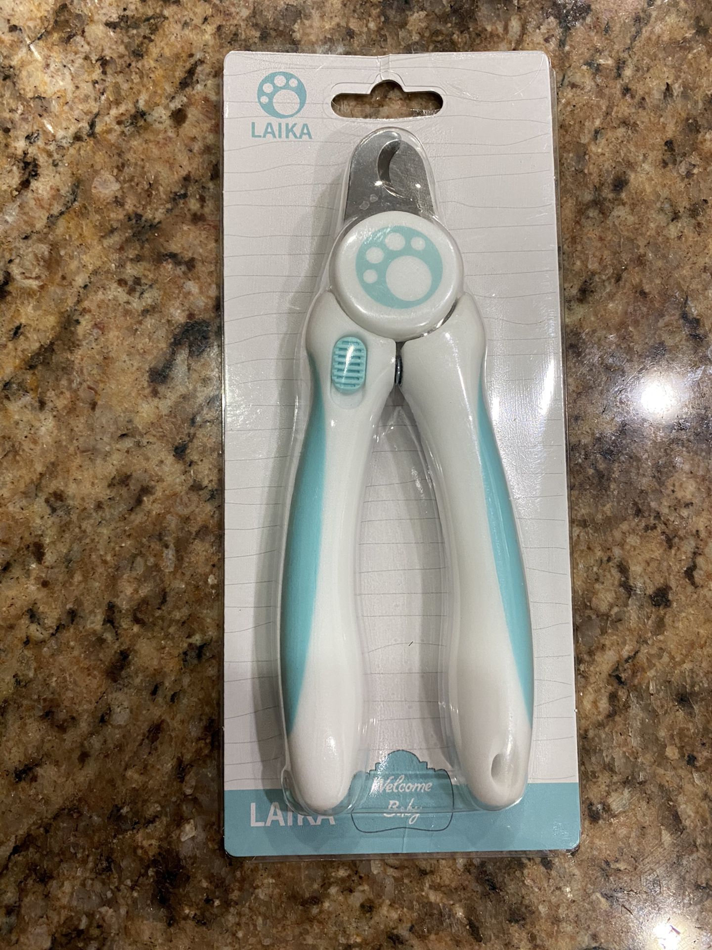 LAIKA Dog Nail Clippers and Trimmer - with Safety Guard to Avoid Over-Cutting Nails & Free Nail File - Razor Sharp Blades - Sturdy Non Slip Handles -