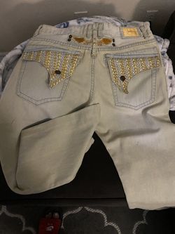 Robin Jeans And Shirt