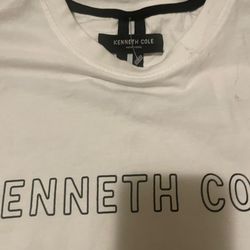White and black Kenneth Cole men shirt size M