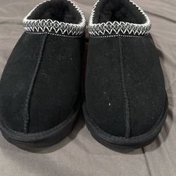 Women Tasman Uggs (Size 6)