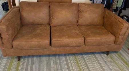 Beautiful brown couch
