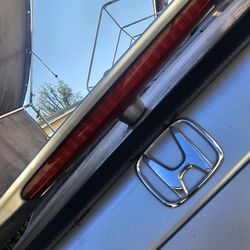 Honda Civic Trunk  With SI Spoiler Wing For2006 2011 Civic Coupe 2 Doors Silver Color in Great Condition