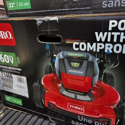 Toro Recycler 21466 22 in. 60 V Battery Self-Propelled Lawn Mower Kit Battery & Charger