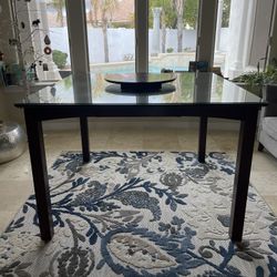 Beautiful 54”x54” Wood Grain Pub Top Table w/ Glass Top & Chairs