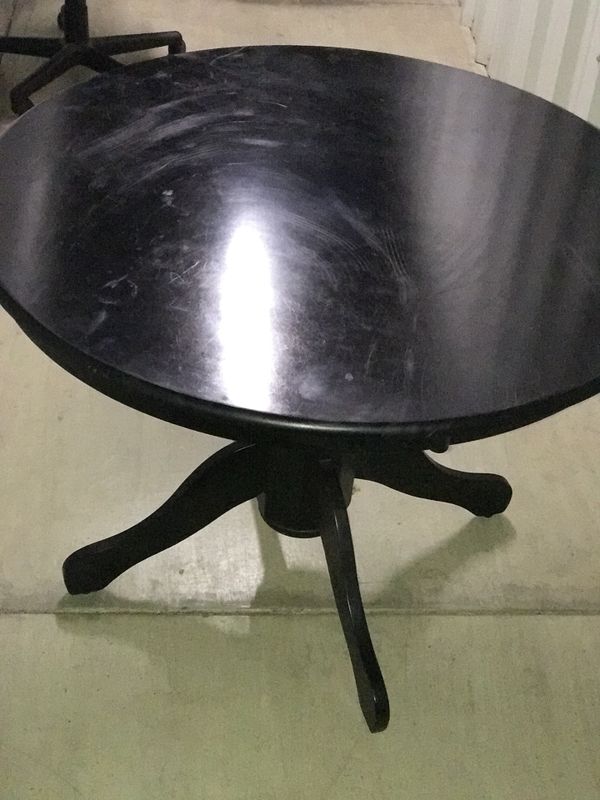 Round Black Table For Sale In Modesto Ca Offerup