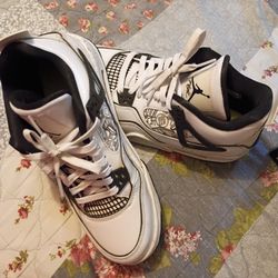 Air Jordan 4 Retro SE (GS)
