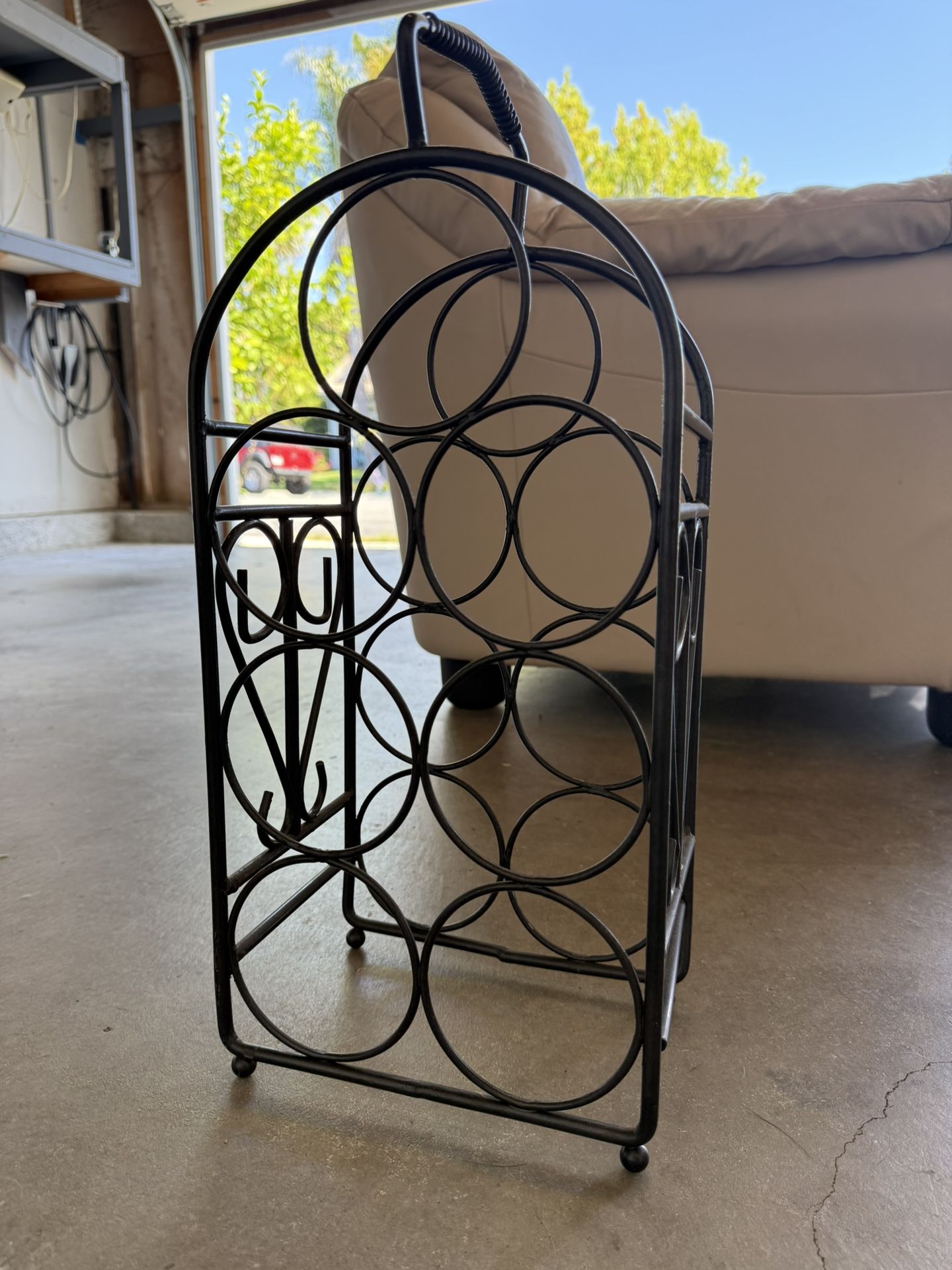 7 Bottle Wine Rack