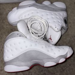 Jordan Retro 13s size8.5 (Wolf Grey, Red,White) 