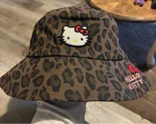 Hello kitty cheetah bucket hat