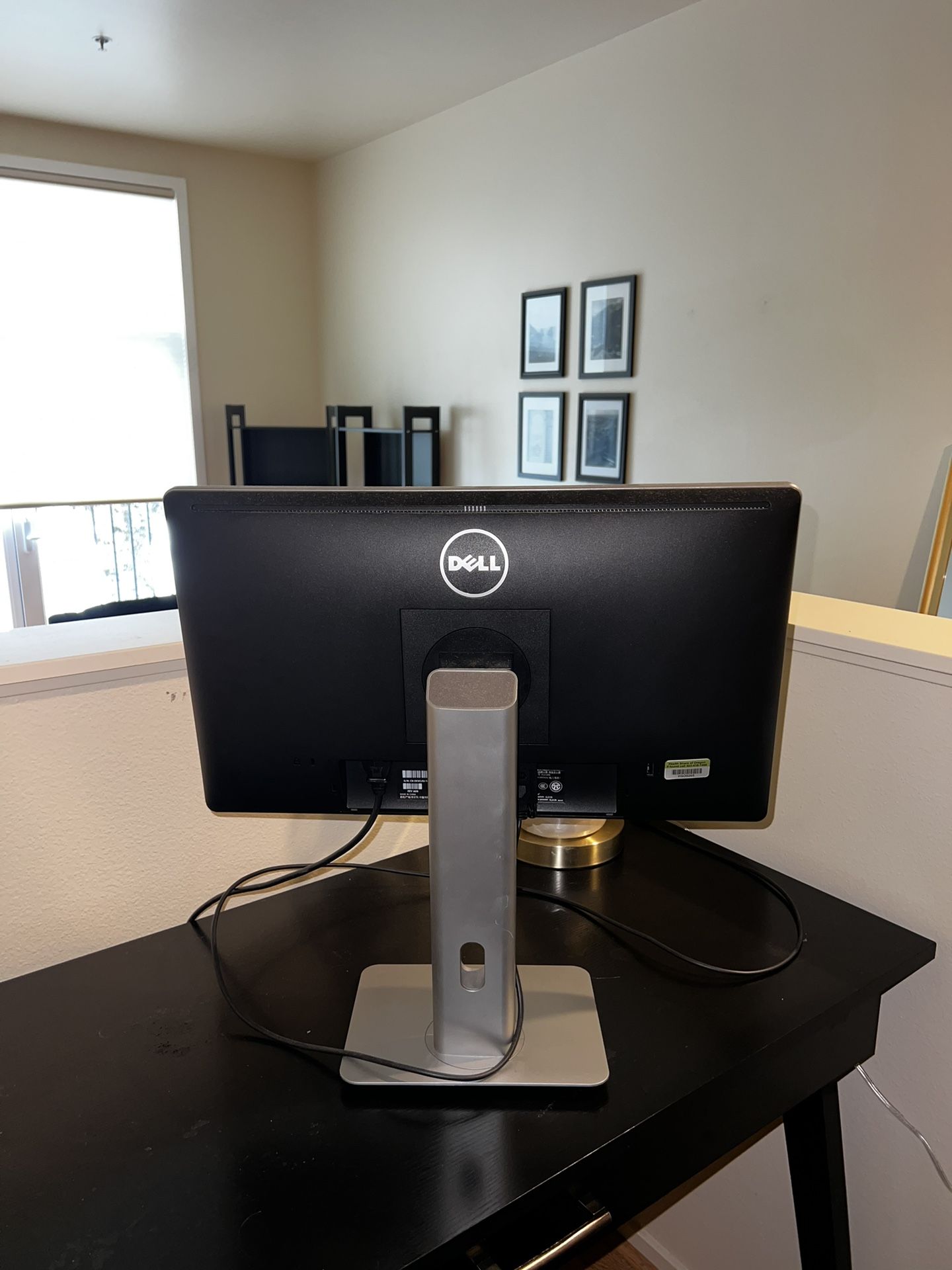 24 in Dell Computer Monitor