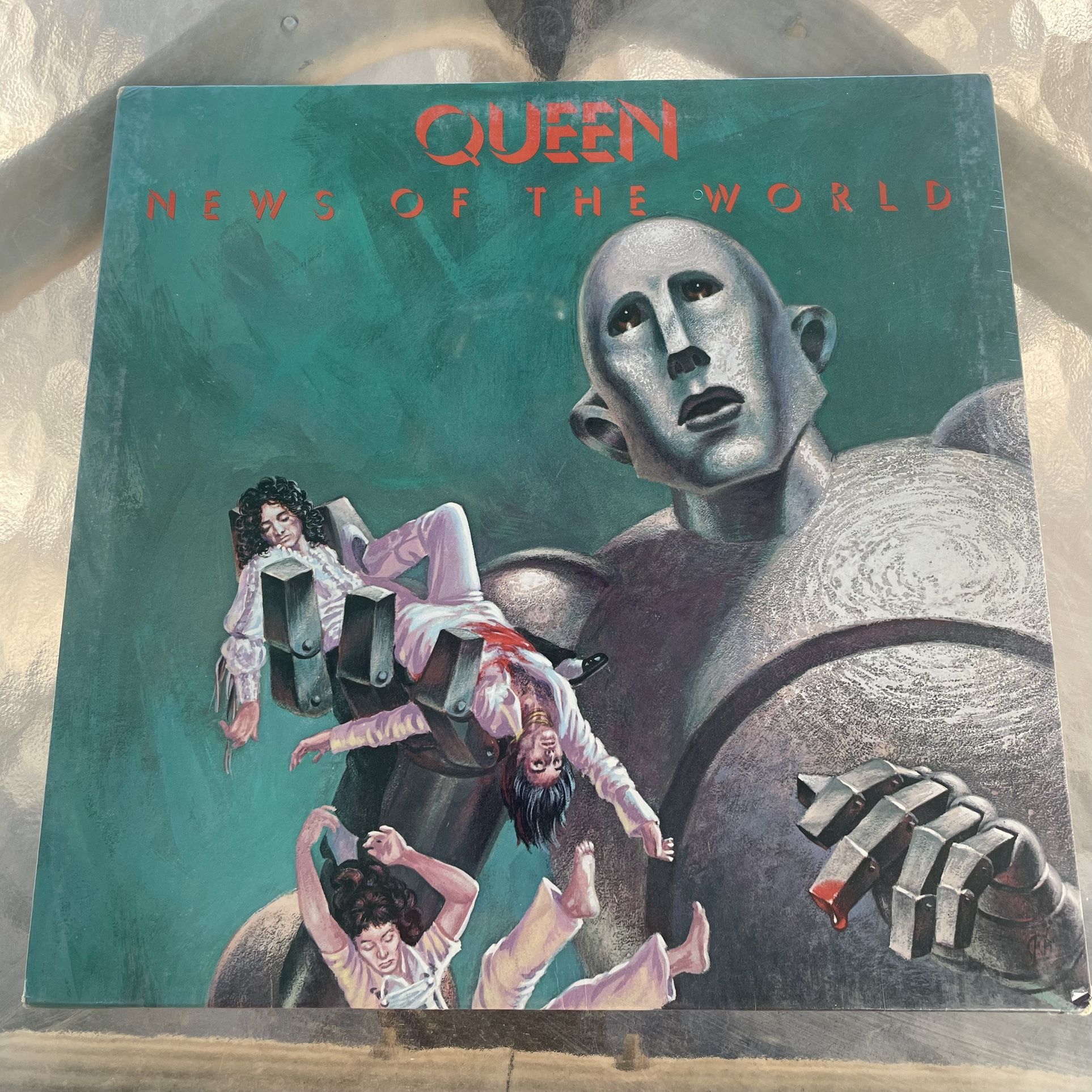 Queen Sealed 1977