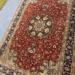 Gorgeous Gorgeous Very Very Large Real Persian Handmade Rug ( From Iran ).