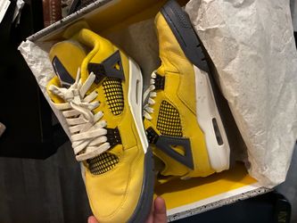 Lighting 4’s used 10.5 men