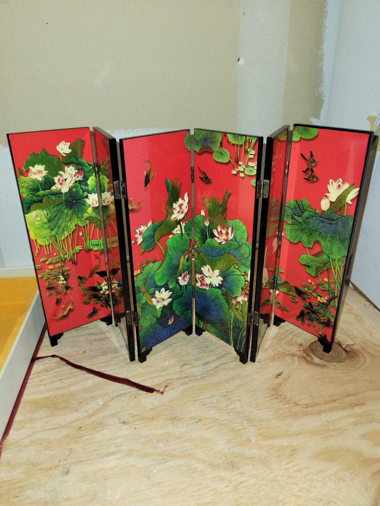 Breathtaking Miniature Asian Floral And Bird Laquered Privacy Screen In Original Box 