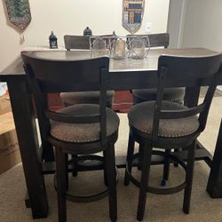 Dining Table With Chairs 