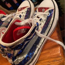 Converse Size 7