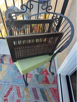 Vintage magazine holder