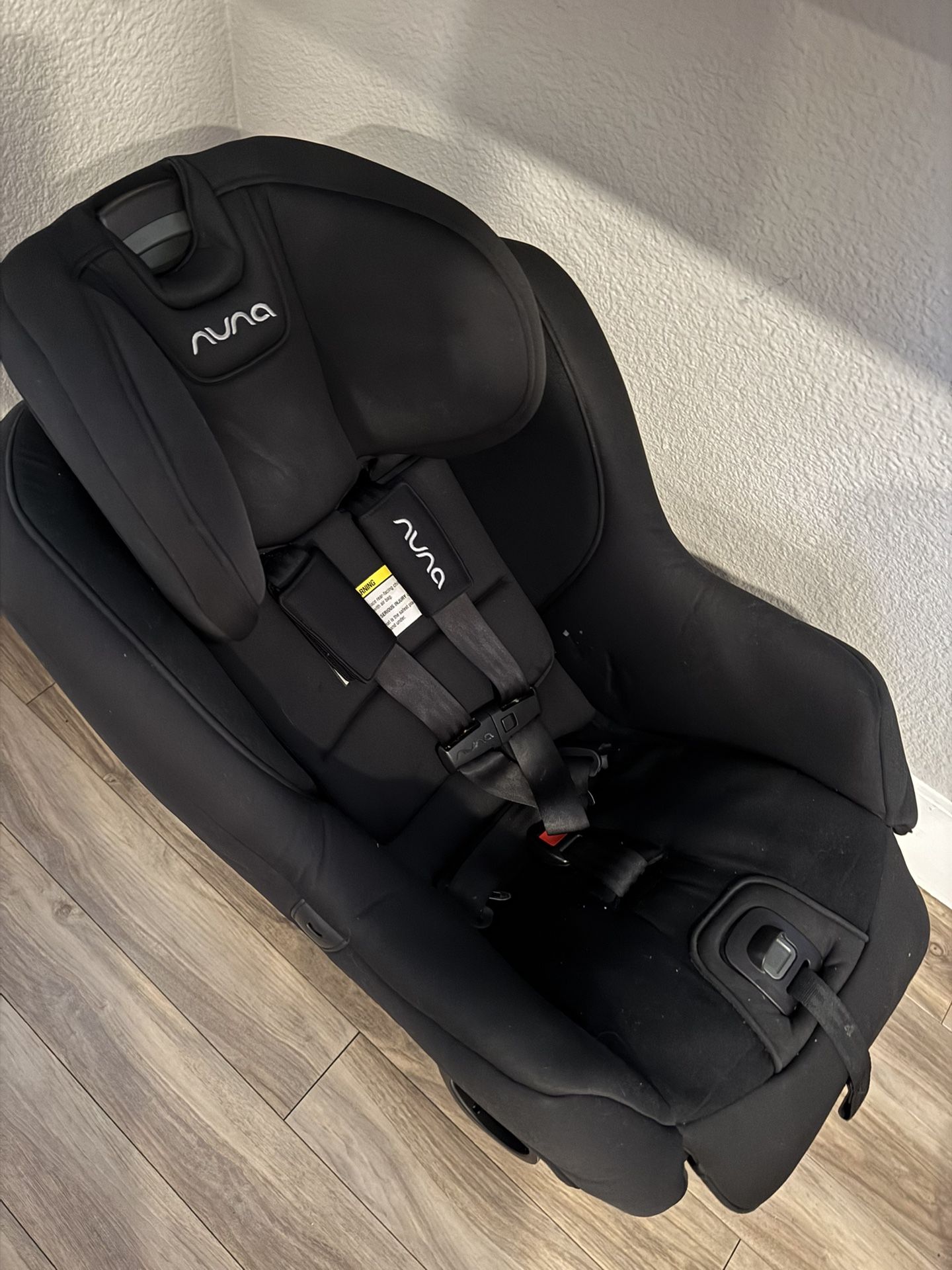 Nuna Rava Car seat