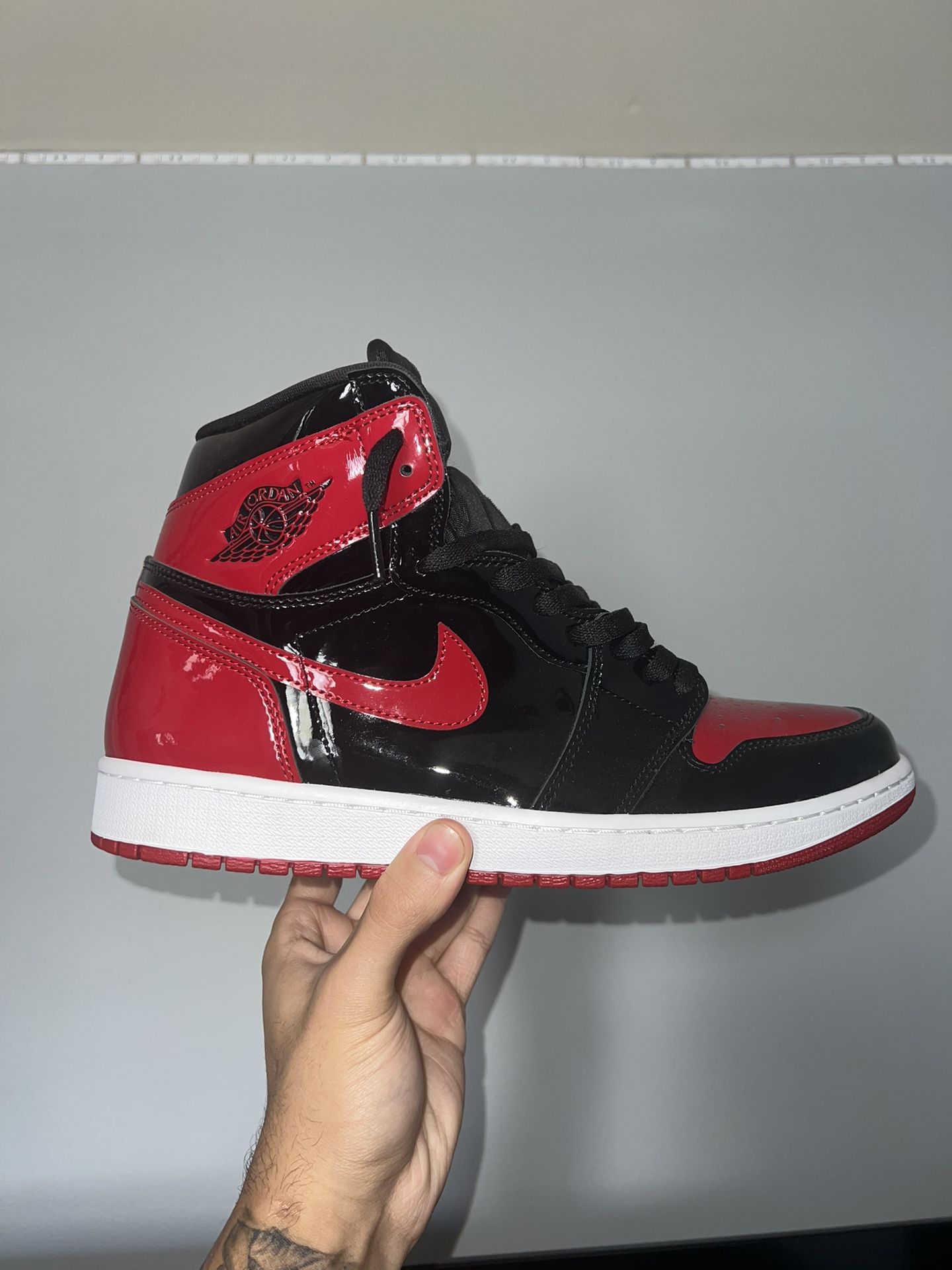 Air Jordan 1 Retro High OG “Patent Bred”
