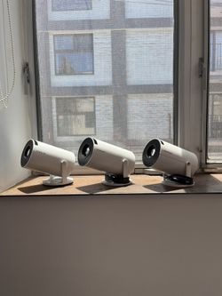 Alwtniet Projectors
