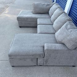 Sectional Couch Free Delivery 