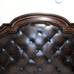 Bernhardt Bed Frame With Footboard Bench 