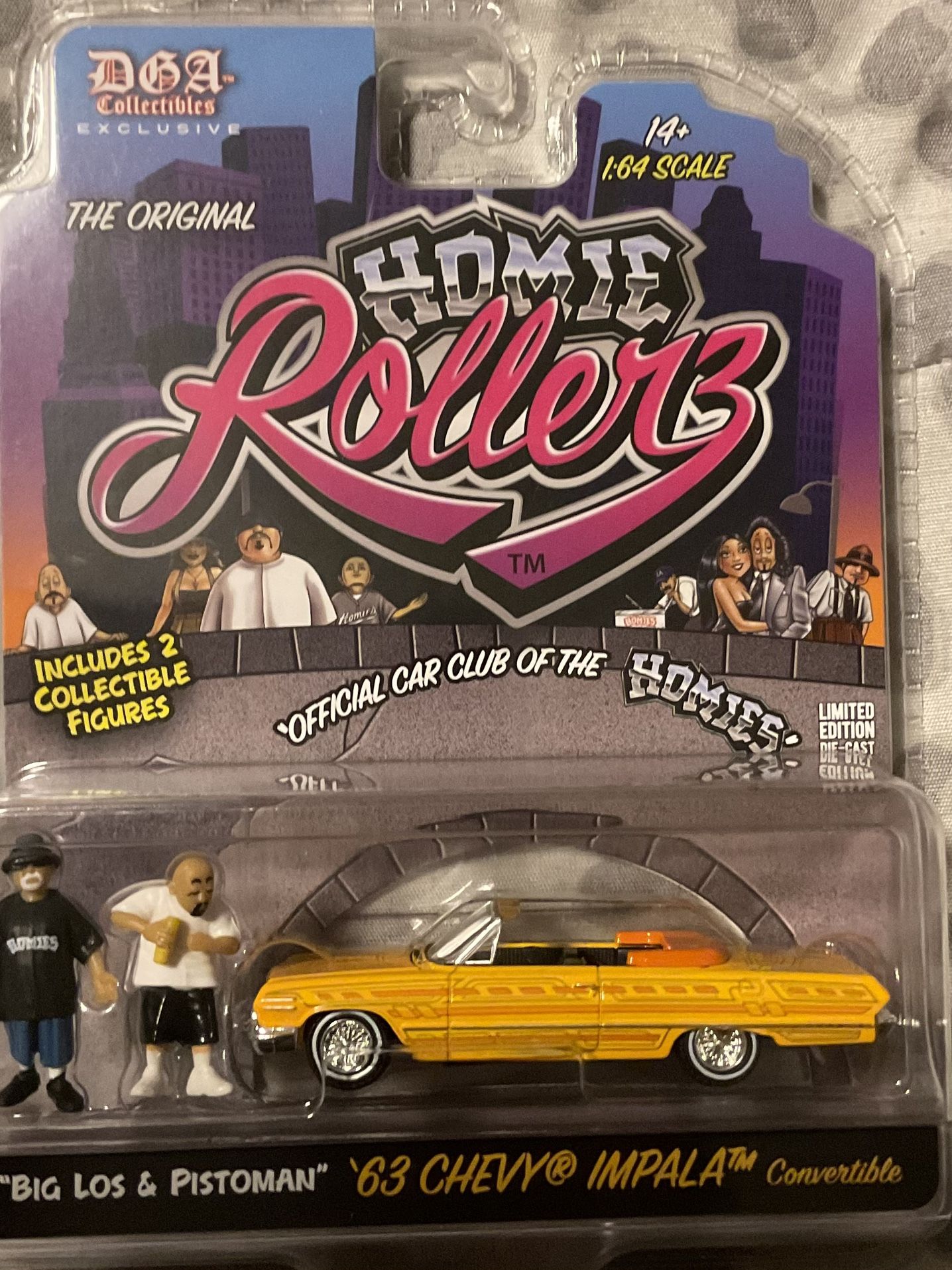 Greenlight Homie Rollerz 63 Chevy Impala Convertible With 2 Homies