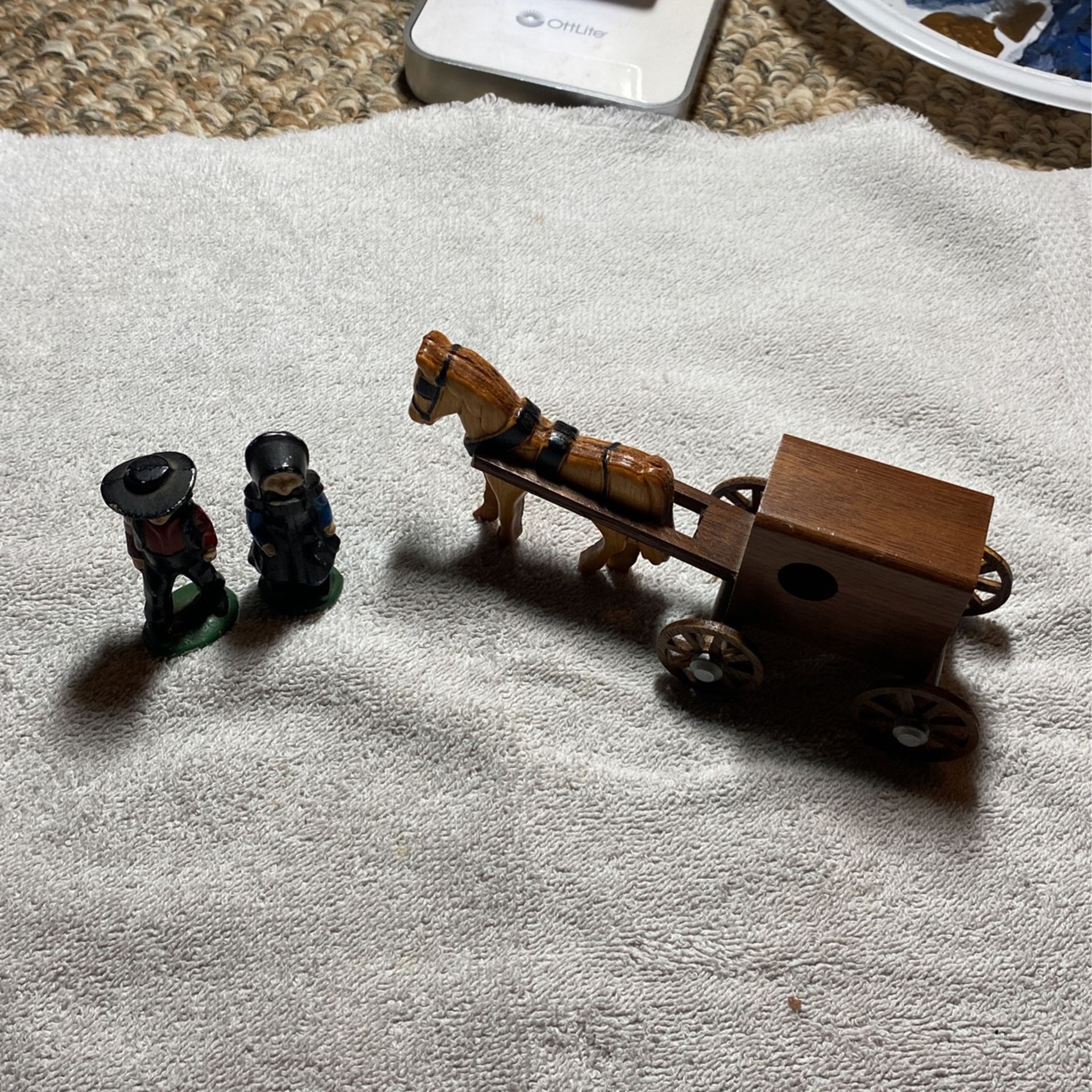 Amish Figurines with Horse and Buggy