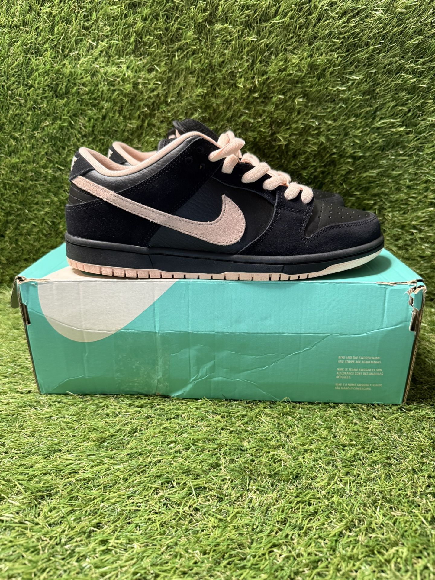 Nike SB Dunk Low Black Washed Coral 