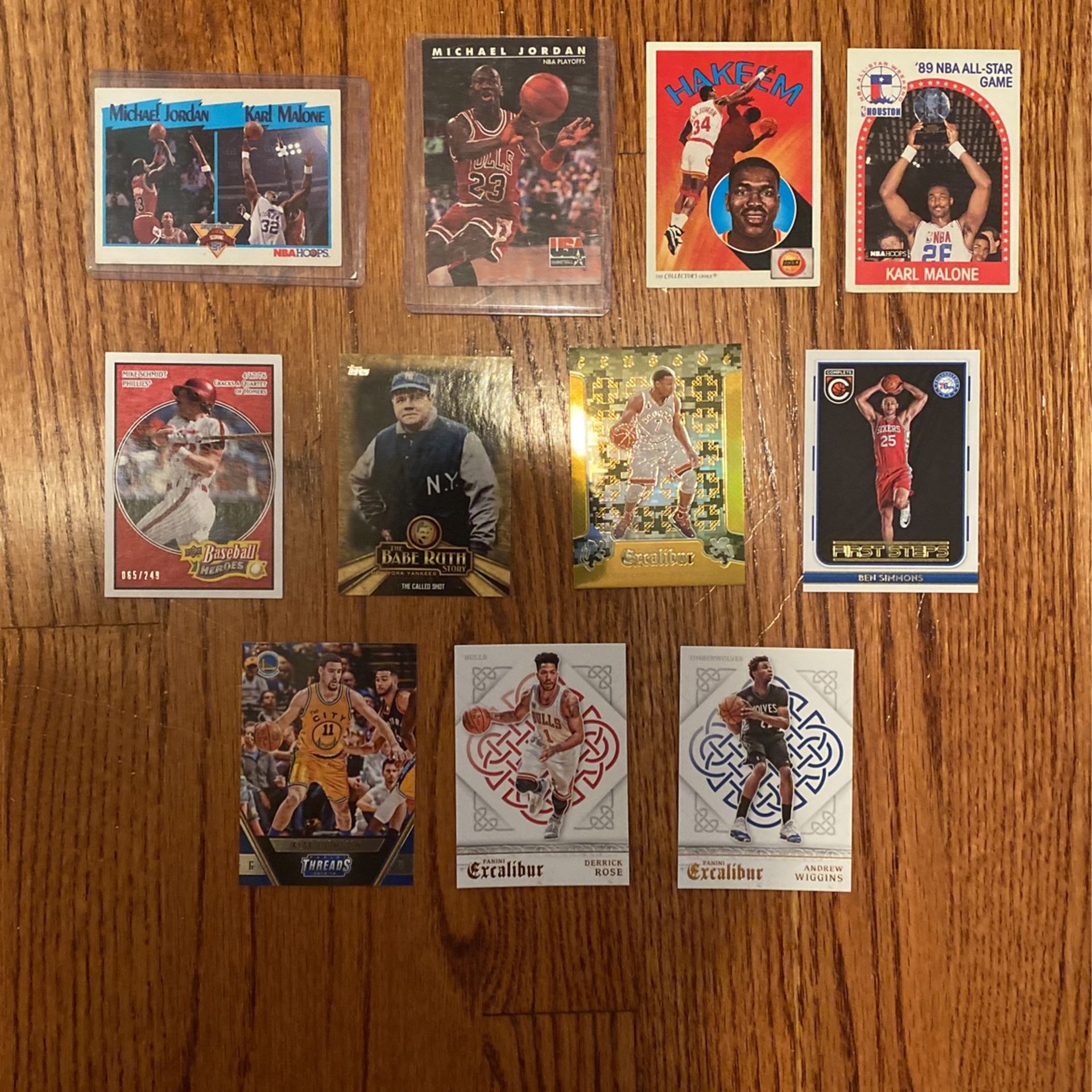 Card Collection (Football-Baseball-Basketball-Hockey)