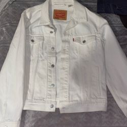 Levi’s White Demin Jacket Size S