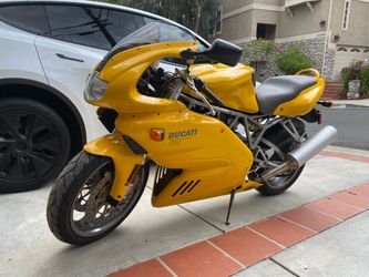 DUCATI 750 Super Sport