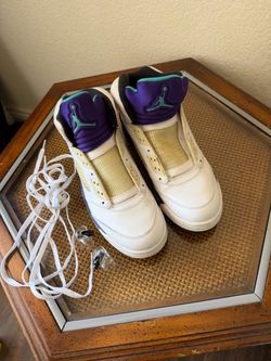 Retro 5 Grapes Size 11