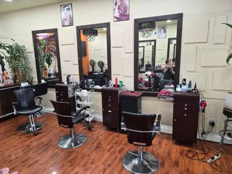 Beauty salon