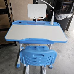Child Desk