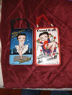Betty BOOP WALL MOUNTS