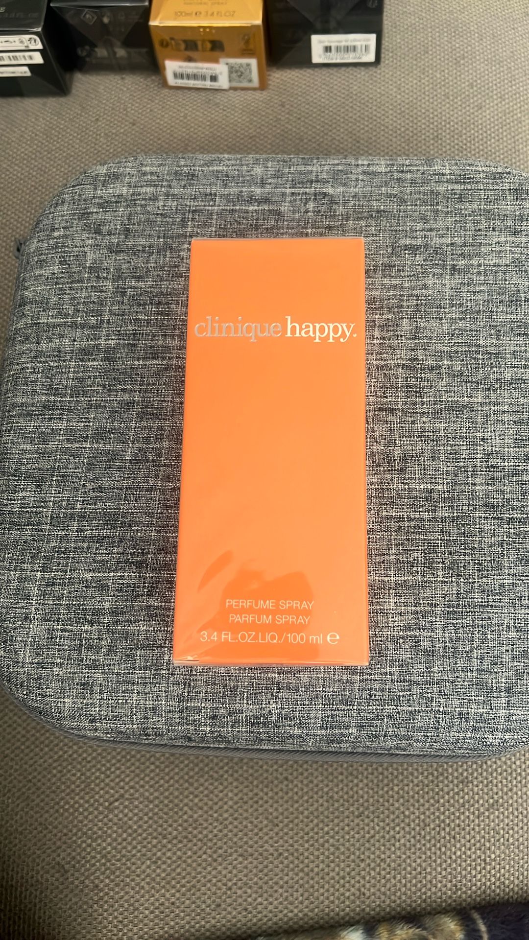 Clinique Happy