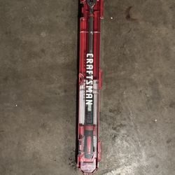 CRAFTSMAN 1/2-in Drive Digital Torque Wrench ( 50-ft/lb to 250-ft/lb ) with Batteries Included