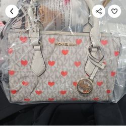 New  Michael kors purse