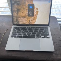 2020 MacBook Pro 500gb SSD 16 GB ram