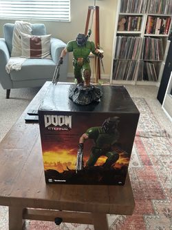 Doom Guy Statue, Classic Doom Marine, limited to 1000. Hard to find.