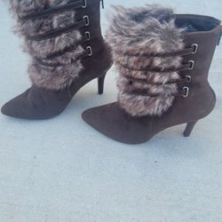 Ladies Boots