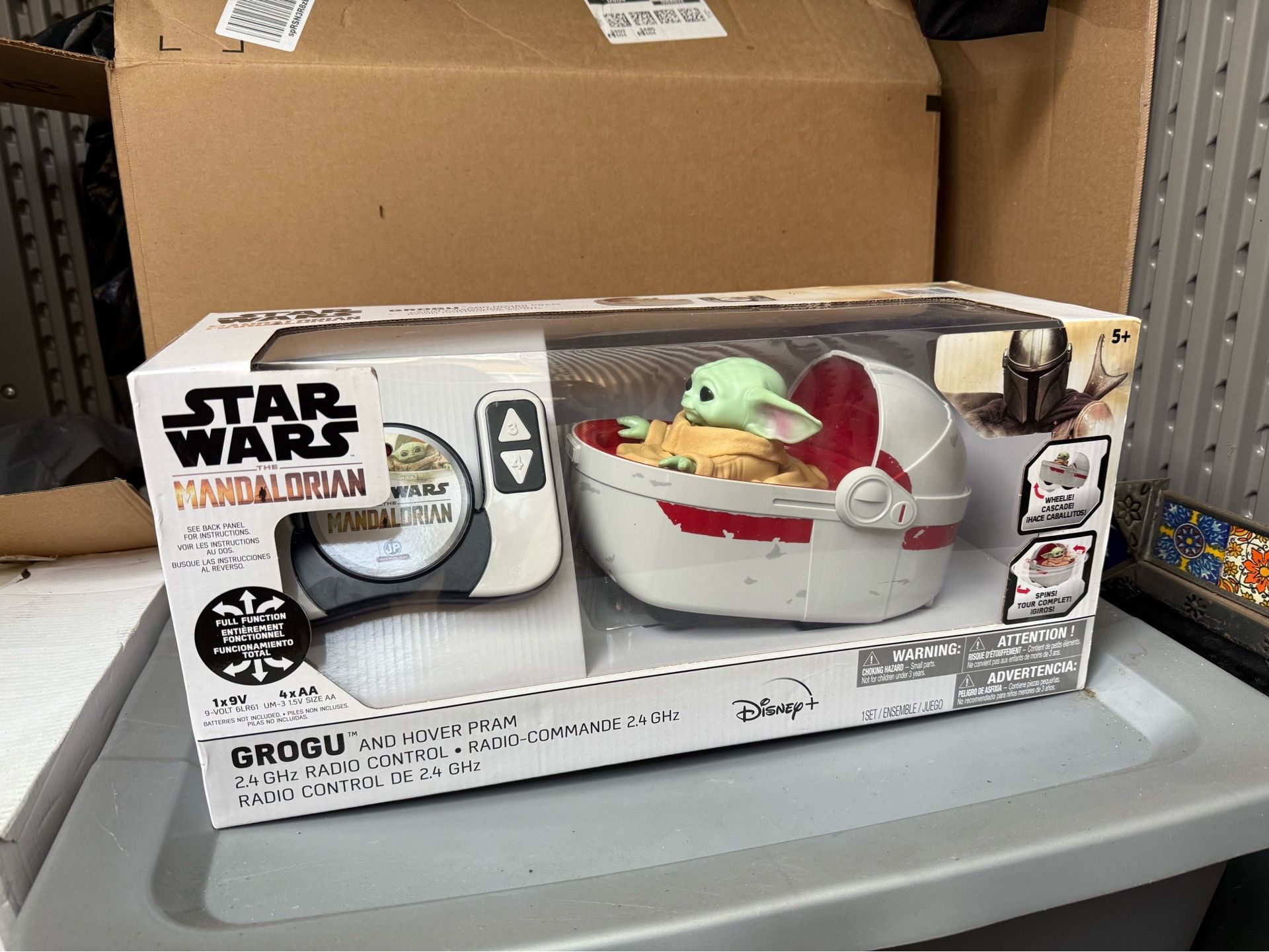 Star Wars mandalorian Grogu Remote Hover Pram