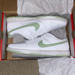 Nike Dunk Low Retro Size 15 $90
