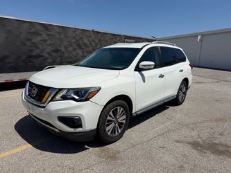2017 Nissan Pathfinder
