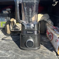 Ninja Blender 