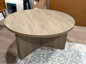 Round Wooden Coffee Table, Like New, Grey Oak