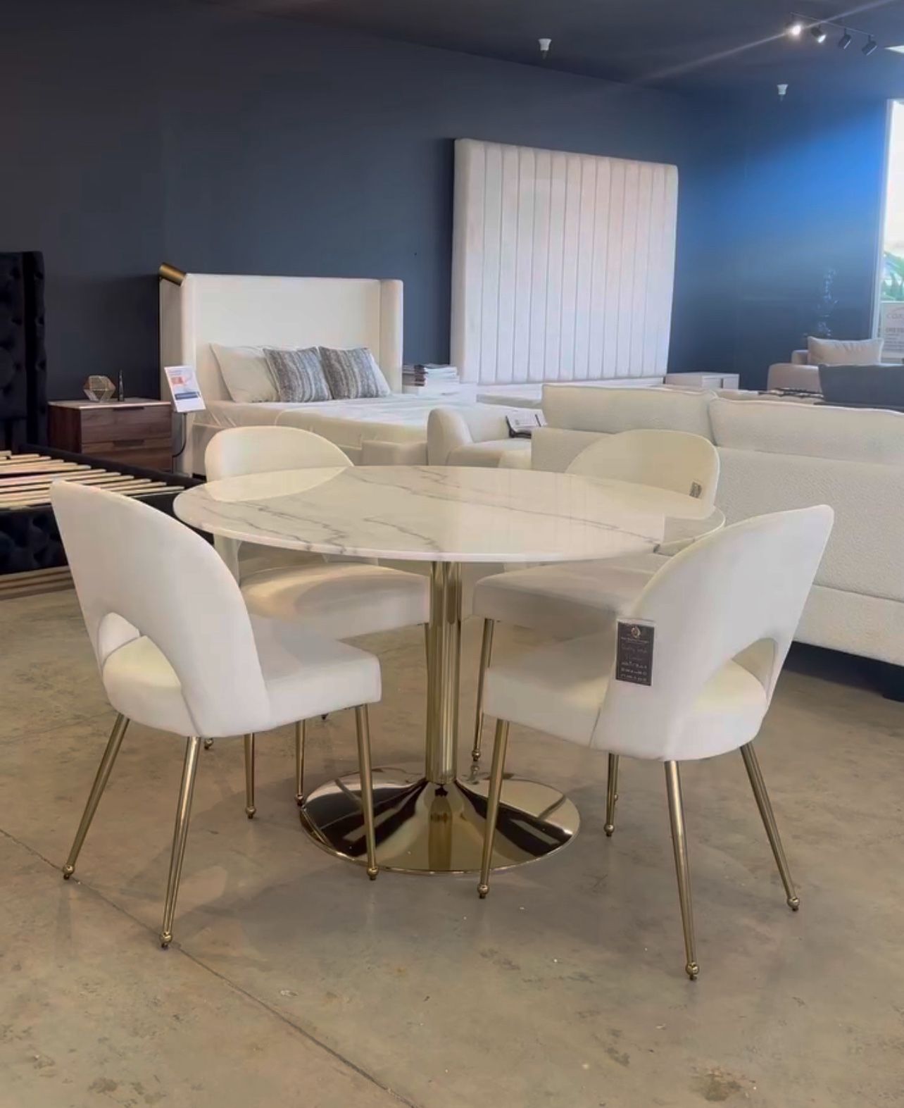 White And Gold 4 Chair Dining Table Set.
