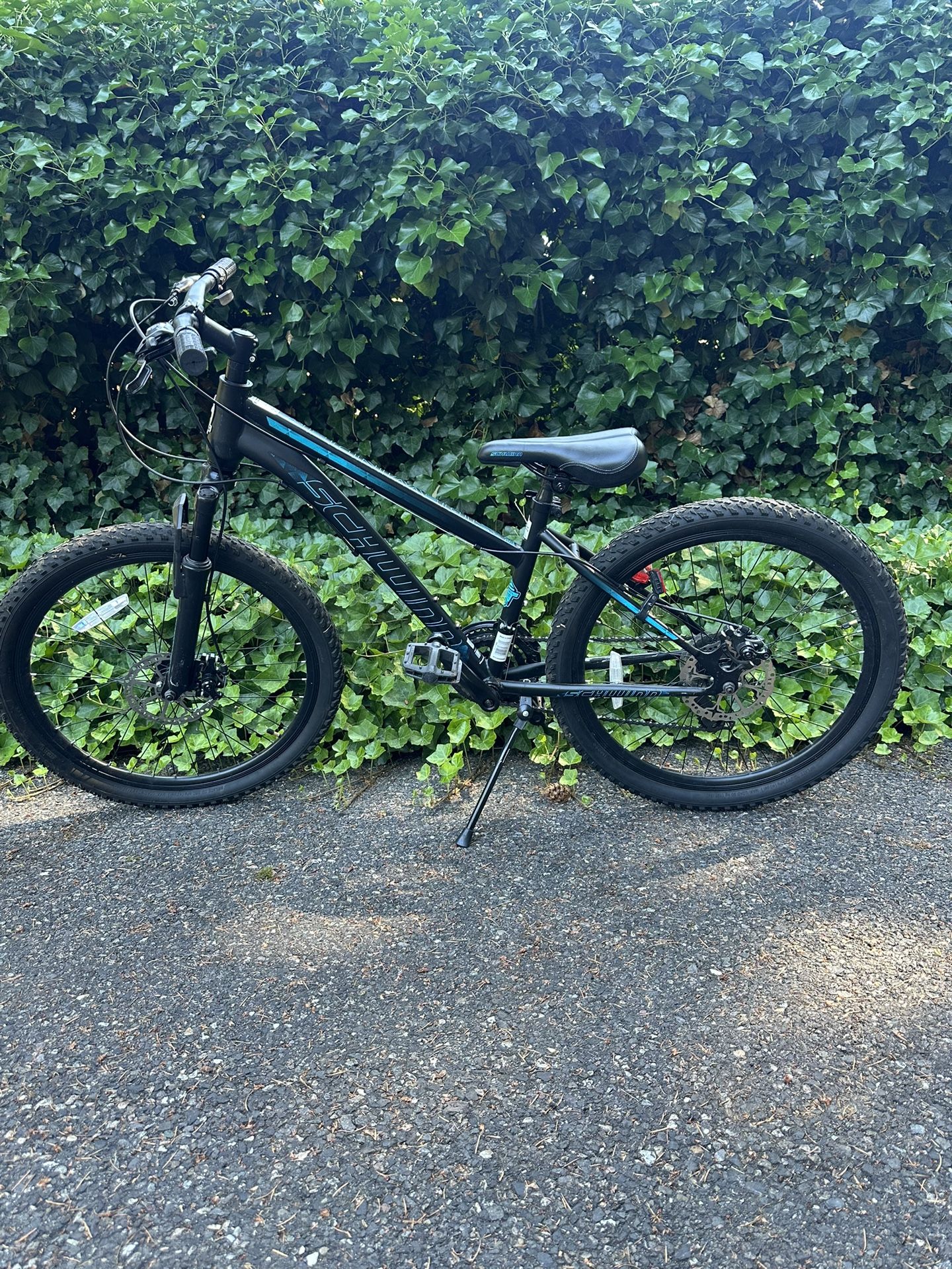 Schwinn Mountain Bike 24 Inch