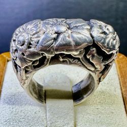 FREE SHIPPING! Dian Malouf 925 Silver Ornate Floral Ring w/hammered shank 7.25 Lot#682